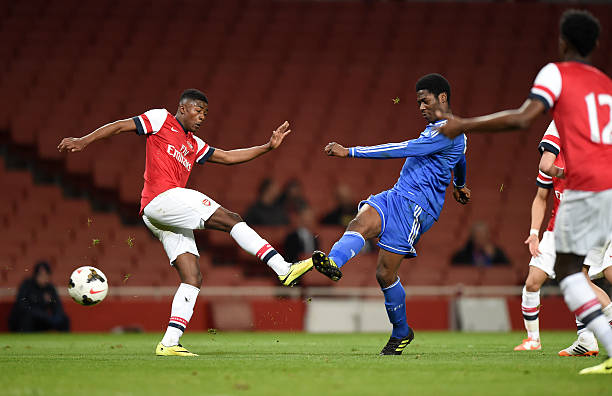 他在球场上 他在球场上